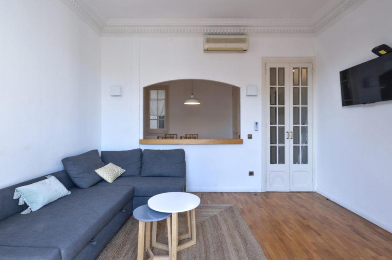 Piso En Sagrada Familia Appartement Barcelona Buitenkant foto
